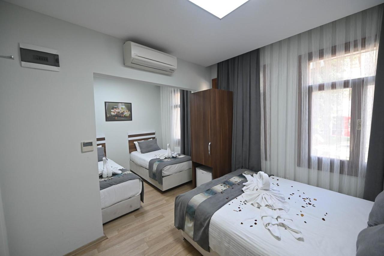 Safir Gold Hotel อิสตันบูล ภายนอก รูปภาพ